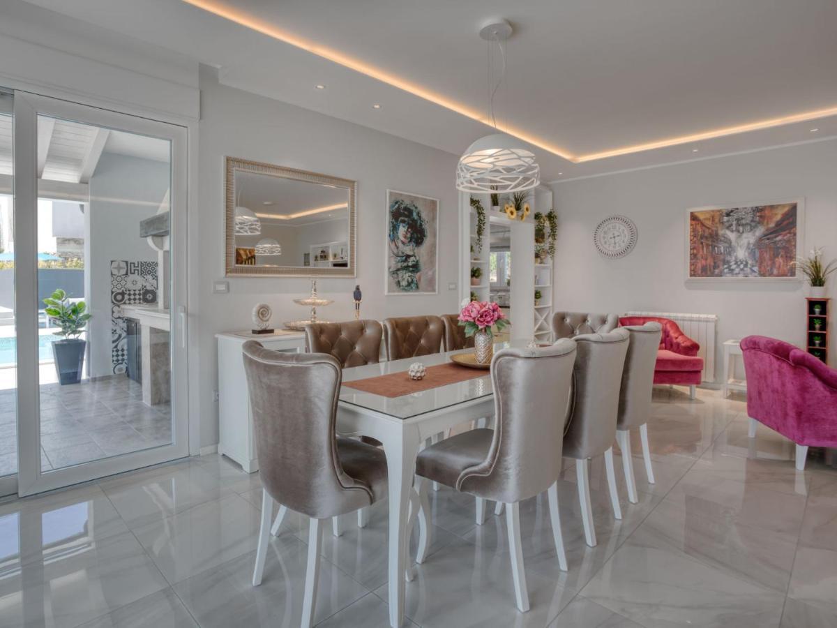 Villa Dream House By Interhome プーラ エクステリア 写真